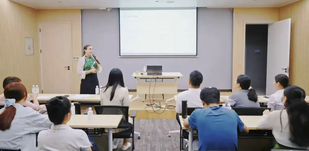 迎接封關(guān)新時(shí)代，提升英語(yǔ)硬實(shí)力——三亞環(huán)農(nóng)